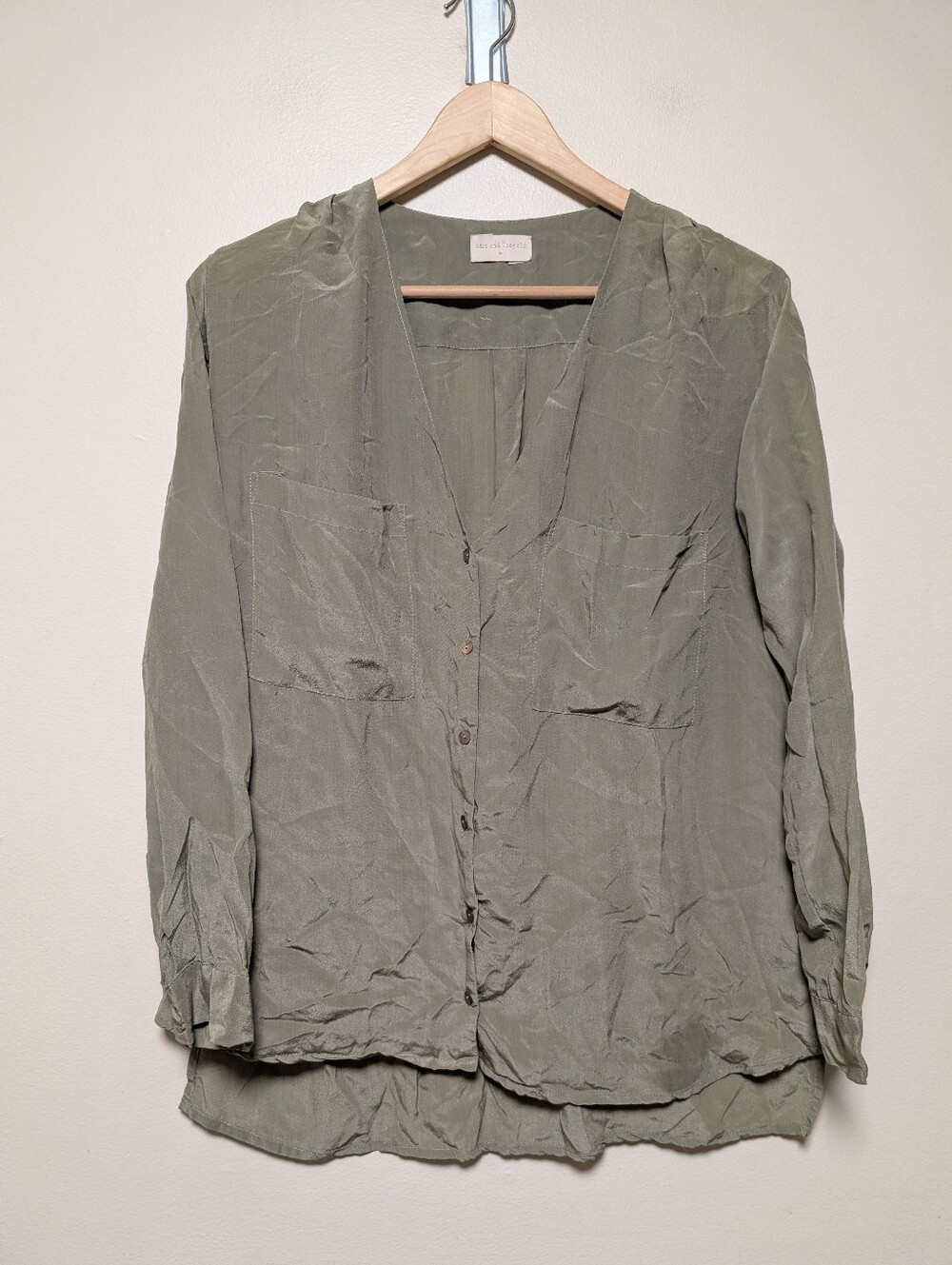 Uma and Leopold 100% Silk Olive Tan Button Front Blouse Size M